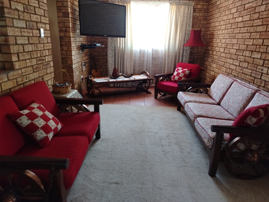 Commercial Property for Sale in Modderfontein AH North West